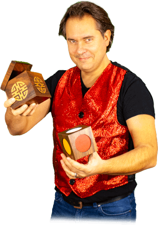 Schoolgoochelaar : over mij 2 schoolgoochelaar